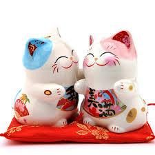 Gatitos felices